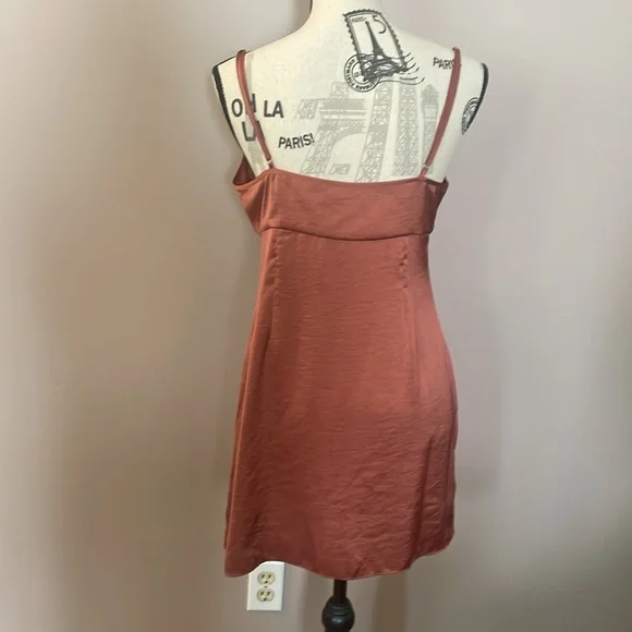 🍂 Wilfred Mini Dress Warm Rust- Medium - Picture 2 of 4